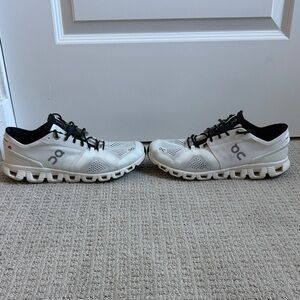 On Running Men's Black and White Athletic Shoes